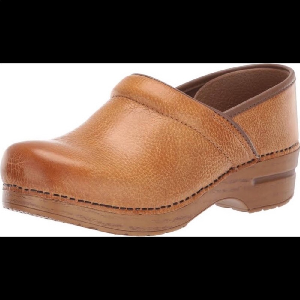 Dansko Clogs. Size 39